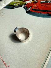Load image into Gallery viewer, Sterling Silver Ring Size 7.5
