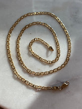 Load image into Gallery viewer, Mariner Link Gold Vermeil Chain 20”
