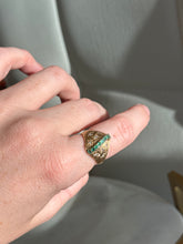 Load image into Gallery viewer, Vintage 1960s Starburst Set Diamond &amp; Emerald 14k Gold Ring
