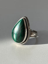 Load image into Gallery viewer, Vintage Malachite Sterling Silver Ring Size 7.5
