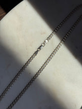 Load image into Gallery viewer, Vintage Italian Solid Sterling Silver Cuban Link Chain 20”
