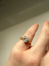 Load image into Gallery viewer, Heart Gold Vermeil Ring Size 5
