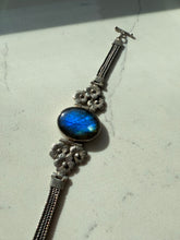 Load image into Gallery viewer, Vintage Floral Labradorite Sterling Toggle Clasp Bracelet
