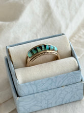 Load image into Gallery viewer, Vintage Southwestern Opal Black Onyx Inlay 14k Gold Ring Size 6
