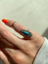 Load image into Gallery viewer, Turquoise Vintage Sterling Silver Ring
