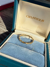 Load image into Gallery viewer, Braided Gold Vermeil Link Dainty Ring Size 6.25
