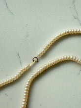 Load image into Gallery viewer, Vintage 10k Gold Pearl Necklace 18”
