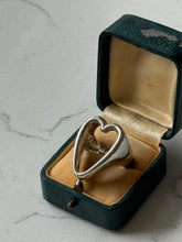 Load image into Gallery viewer, Chunky Heart Cutout Sterling Silver Ring Size 5.75

