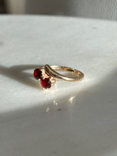 Load image into Gallery viewer, Vintage Toi et Moi Garnet Ring Size 4.5
