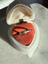 Load image into Gallery viewer, Pearl Sterling Silver Ring Size 5.25
