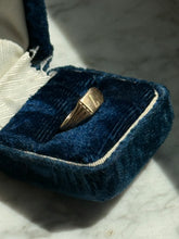 Load image into Gallery viewer, Gold ‘Z’ Initial 10k Gold Signet Ring Size 2.25
