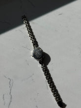 Load image into Gallery viewer, Vintage Blue Face Silver Tone Wrist Watch
