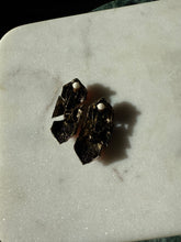 Load image into Gallery viewer, Vintage 1980s Gripoix Style Cabochon Chunky Clip On Earrings
