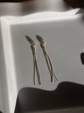 Load image into Gallery viewer, Vintage Sterling Silver Earrings
