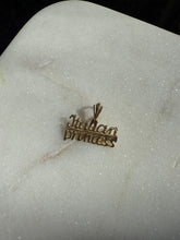 Load image into Gallery viewer, Italian Princess 14k Gold Pendant
