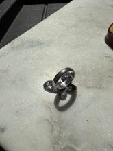 Load image into Gallery viewer, Butterfly Sterling Silver Ring Size 5.25
