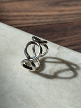 Load image into Gallery viewer, Mexico Sterling Silver Wide Band Ring Size 9
