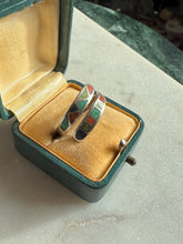 Load image into Gallery viewer, Crushed Inlay Sterling Bypass Ring
Size 7.5
