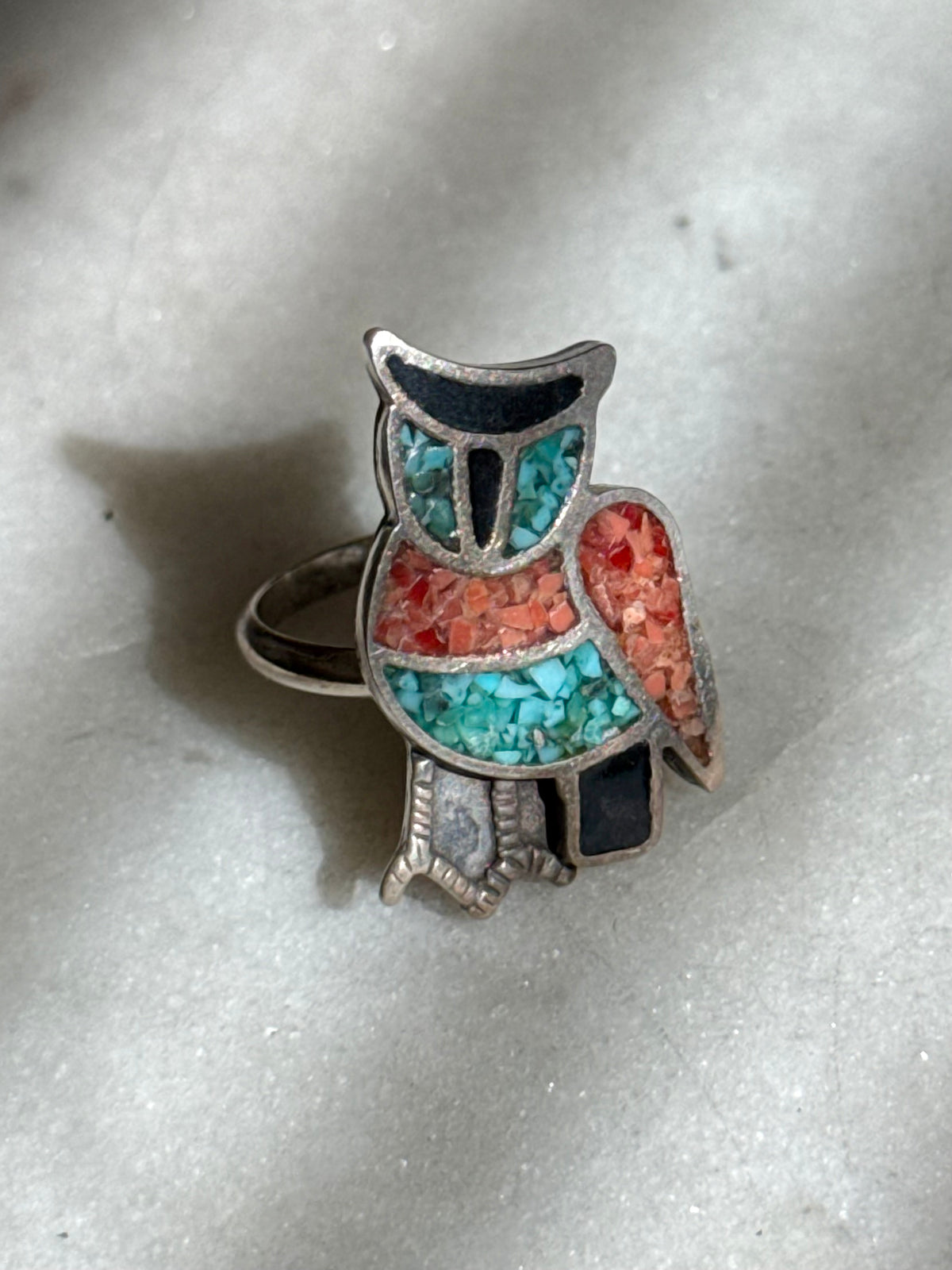 Vintage Navajo Crushed Turquoise & Coral Inlay Owl Ring Size 4.5