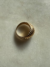 Load image into Gallery viewer, Vintage 10k Yellow Gold Croissant Ring Size 3.25
