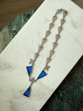 Load image into Gallery viewer, Vintage Costume Jewelry Silver Plated Blue Necklace 15”
