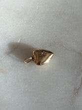 Load image into Gallery viewer, Starburst Diamond Mini Heart Charm 14k Gold
