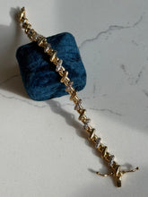 Load image into Gallery viewer, Gold Vermeil X Link Bracelet 7”
