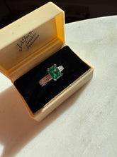 Load image into Gallery viewer, Green Sterling Silver Ring Size 9.25
