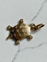 Load image into Gallery viewer, Italian Vintage 14k Yellow Gold Turtle Pendant
