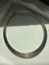 Load image into Gallery viewer, Chunky Snake Link Sterling Silver Collar Necklace 17”
