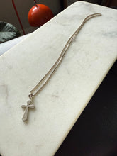 Load image into Gallery viewer, Sterling Silver Cross Necklace 17”
