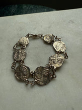 Load image into Gallery viewer, Replica Atocha Coin Dog Clip Bracelet
