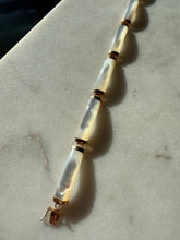 Load image into Gallery viewer, Mother of Pearl 14k Gold Bracelet 7.25”
