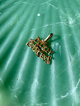 Load image into Gallery viewer, Vintage Irish Princess 14k Yellow Gold Pendant
