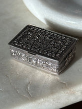 Load image into Gallery viewer, Vintage Floral Sterling Silver Stash Box
