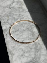 Load image into Gallery viewer, Vintage 14k Solid Gold Thin Bangle Bracelet
