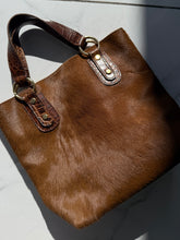 Load image into Gallery viewer, Italian Brown Cowhide Purse
