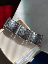 Load image into Gallery viewer, Floral Etched Sterling Silver Panel Link Bracelet 7.5”
