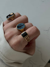 Load image into Gallery viewer, Black Onyx &amp; Diamond 14k Yellow Gold Ring Size 7.75
