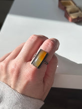 Load image into Gallery viewer, Vintage Agate Sterling Silver Ring Size 7.75
