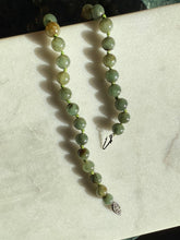Load image into Gallery viewer, Vintage Sterling Silver Jade Bead Necklace 21”
