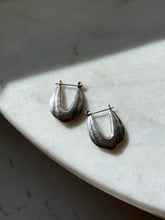 Load image into Gallery viewer, Vintage Sterling Silver Earrings

