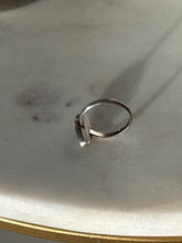 Load image into Gallery viewer, Vintage Multistone Inlay Sterling Silver Ring Size 4.25
