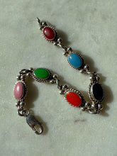 Load image into Gallery viewer, Vintage Sterling Silver Bracelet 8”
