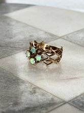 Load image into Gallery viewer, Vintage Solid 14k Gold Opal Ring
