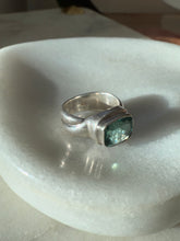 Load image into Gallery viewer, Blue Spinel Sterling Silver Ring Size 6
