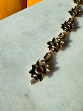 Load image into Gallery viewer, Antique 1/20 10k Gold Filled Flower Bracelet 6.25”
