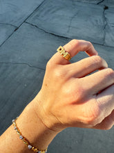 Load image into Gallery viewer, Vintage Initial ‘DM’ Solid 14k Gold Ring Size 4
