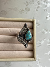 Load image into Gallery viewer, Turquoise Sterling Silver Ring Size 10
