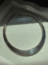 Load image into Gallery viewer, Chunky Snake Link Sterling Silver Collar Necklace 17”
